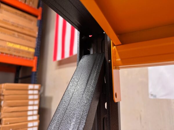 Industrial shelving unit – 1200 kg capacity